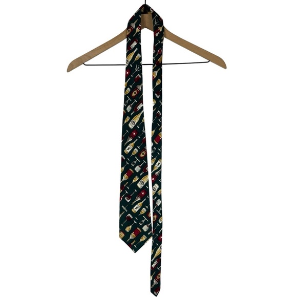 San-Ria Newport, RI Wine Bottle 100% Cotton Tie Men's Sommelier Vintner Winery - Picture 3 of 4